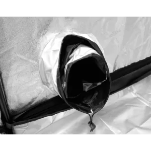 Armario Cultibox Light + 2,4 x 1,2 x 2 m.